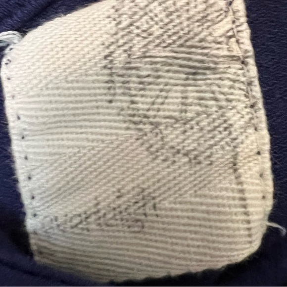 Anthropologie. Long shirt, sleeveless with keyhole in the back with ties. - Picture 3 of 4